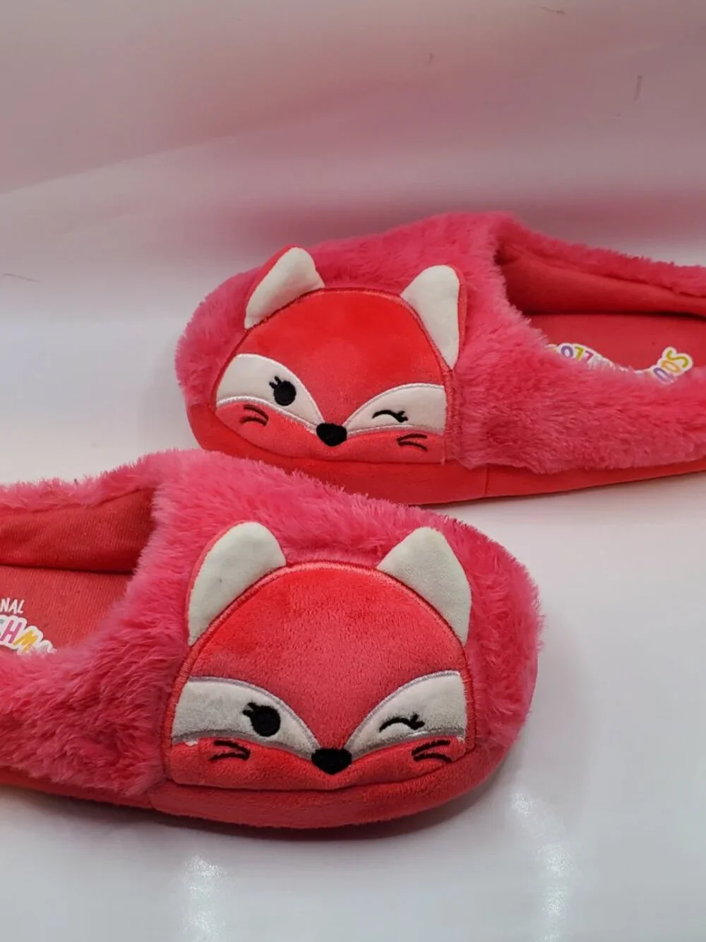 Squishmallows Pink Fox Plush Slippers Kids Size 4/5 Fuzzy Cozy House Shoes